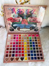 Naked 104 color eyeshadow palette